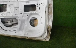 Дверь передняя левая для Hyundai Solaris 2016 года на фотографиях