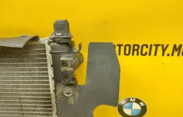 Радиатор охлаждения ДВС для Mercedes-Benz M class на фотографиях