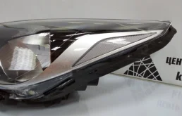 Фара ксенон левая для Hyundai Solaris 2017 года на фотографиях