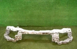 Панель радиатора (телевизор) для Ford Kuga на фотографиях