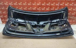 Крышка багажника для Hyundai i40 2012 года на фотографиях