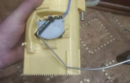 Топливный насос для BMW X3 на фотографиях