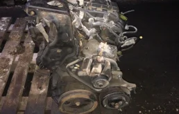 Двигатель без навесного для Chrysler Grand Voyager на фотографиях