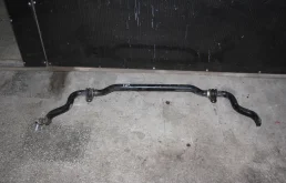 Стабилизатор поперечной устойчивости передний для Infiniti M на фотографиях