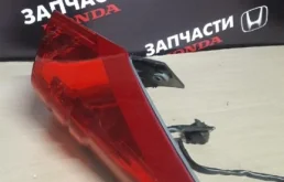 Фонарь внешний правый для Honda Civic 2014 года на фотографиях