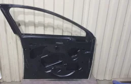 Дверь передняя левая для Peugeot 508 на фотографиях