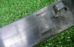 Отражатель (катафот) заднего бампера правый для Volkswagen Touareg 2018 года на фотографиях