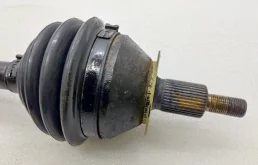 Привод передний левый для Volkswagen Polo 2012 года на фотографиях