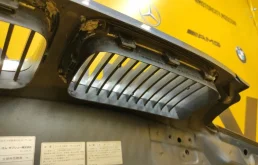 Капот для BMW 7er 2001 года на фотографиях