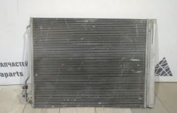 Радиатор кондиционера для BMW 5er 2013 года на фотографиях