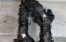 Впускной коллектор для BMW X3 на фотографиях