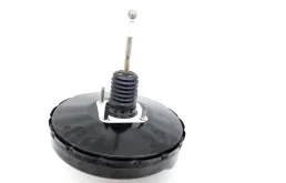 Вакуумный усилитель тормозов для Skoda Rapid 2021 года на фотографиях