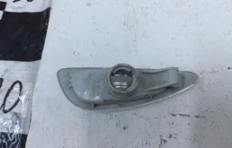 Поворотник передний левый для Hyundai Solaris 2014 года на фотографиях