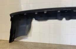 Спойлер переднего бампера для Mitsubishi Pajero Sport на фотографиях