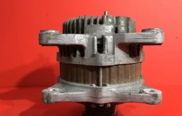 Генератор для Nissan Tiida на фотографиях