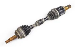 Привод передний левый для Toyota Avensis на фотографиях