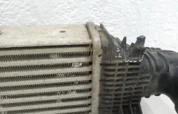 Интеркулер для Mercedes-Benz C class 2012 года на фотографиях