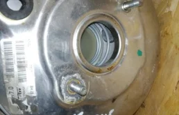 Вакуумный усилитель тормозов для BMW X3 на фотографиях