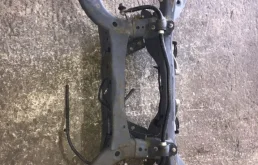 Задняя балка для Mazda CX 5 на фотографиях