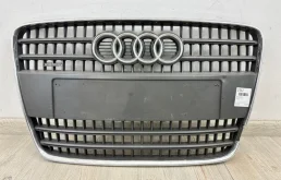 Решетка радиатора Audi Q7 2006-2010 4L