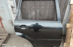 Дверь SsangYong Rexton 2009 Y250
