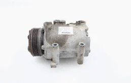 Компрессор кондиционера для Suzuki Swift 2005 года на фотографиях