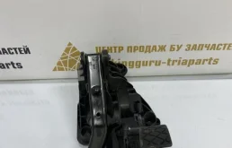 Педальный узел для Skoda Rapid 2020 года на фотографиях