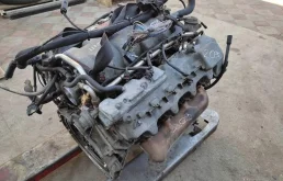 Двигатель без навесного для Mercedes-Benz CL class на фотографиях