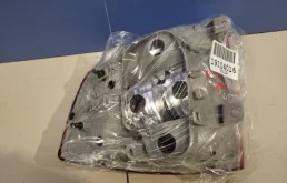 Фонарь левый для Skoda Rapid 2018 года на фотографиях