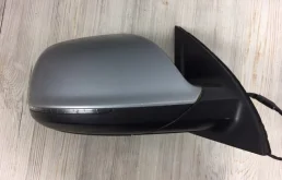 Стекла и зеркала для Audi Q7 2012 года на фотографиях