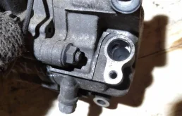 Компрессор кондиционера для Suzuki Swift на фотографиях