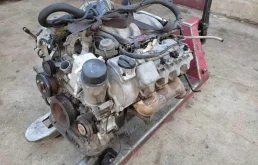 Двигатель без навесного для Mercedes-Benz CL class на фотографиях