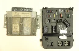 Блок управления двигателем для Peugeot 206 на фотографиях