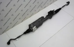 Рулевая рейка для Audi A8 2017 года на фотографиях