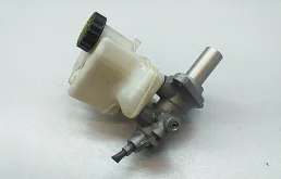 Главный тормозной цилиндр для Mercedes-Benz E class W212 2009-2015