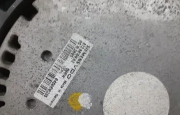 Вентилятор радиатора охлаждения ДВС для Mercedes-Benz M class 2006 года на фотографиях