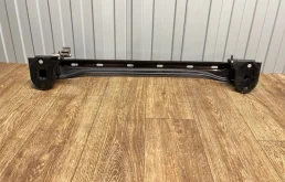 Усилитель заднего бампера для BMW 5er на фотографиях