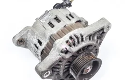 Генератор для Nissan Primera 1999 года на фотографиях