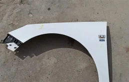 Крылья для Opel Insignia 2011 года на фотографиях