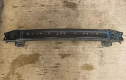 Усилитель переднего бампера для Subaru Legacy 2013 года на фотографиях