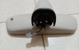 Зеркало заднего вида (в салоне) для Audi Q7 2008 года на фотографиях