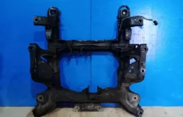 Подрамник двигателя для Suzuki Grand Vitara на фотографиях