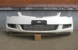 Усилитель переднего бампера для Honda Civic 2005 года на фотографиях
