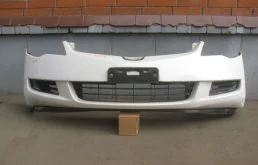 Усилитель переднего бампера для Honda Civic 2005 года на фотографиях