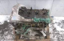 Двигатель без навесного для Nissan Altima 2002 года на фотографиях