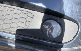 Противотуманка (ПТФ) передняя левая для Volvo XC70 на фотографиях