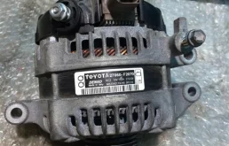 Генератор для Toyota RAV4 2021 года на фотографиях