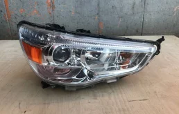 Фара правая для Mitsubishi ASX I rest 2 (2017+)