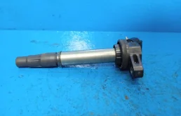 Катушка зажигания для Toyota Corolla 2008 года на фотографиях