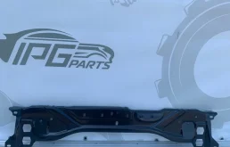 Передняя панель верхняя часть Mercedes-benz W212